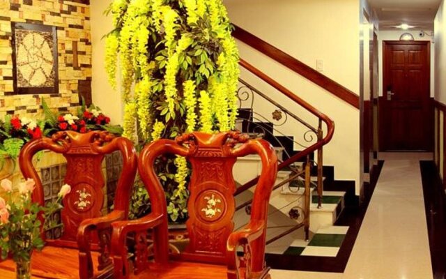 Ha Oanh Hotel 2