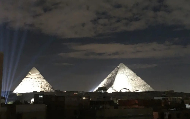 Grand pyramids view hotel