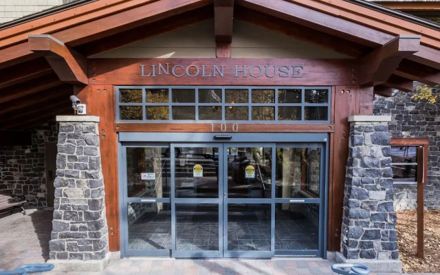 Village #3310 Lincoln House