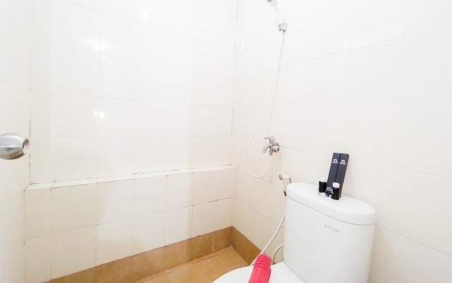 Scenic 2Br With City View At Bassura City Apartment