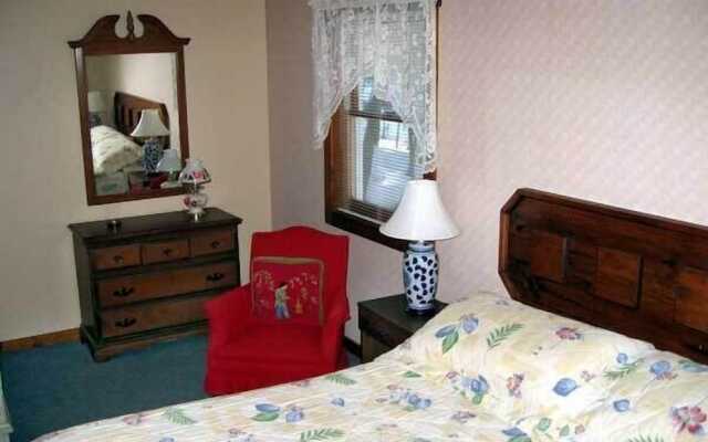 Stowe Cabins in the Woods