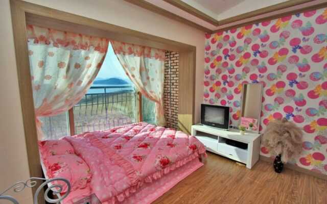 Seosan Noeulgwa Bada Pension