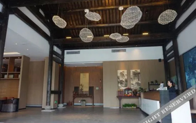 Juzhanglou Hotel