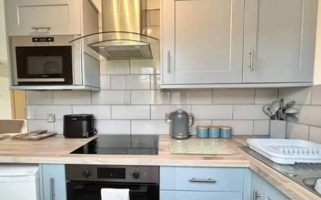 Kenegie- HMH Kenegie View Bright Cheerful 2 bed