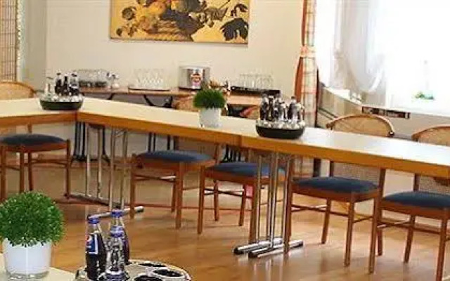 Ambassador Apparthotel