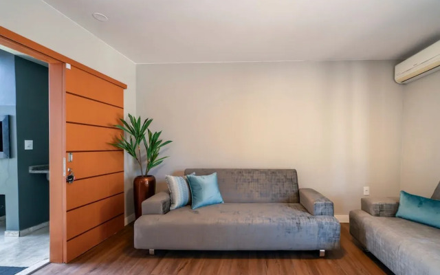 Casa alto padrão com piscina 15 pessoas