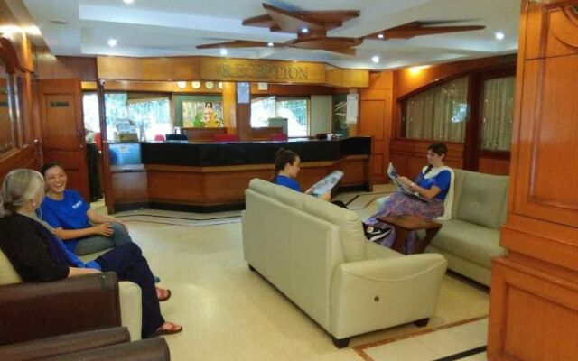 Alcott Hotel & Resorts