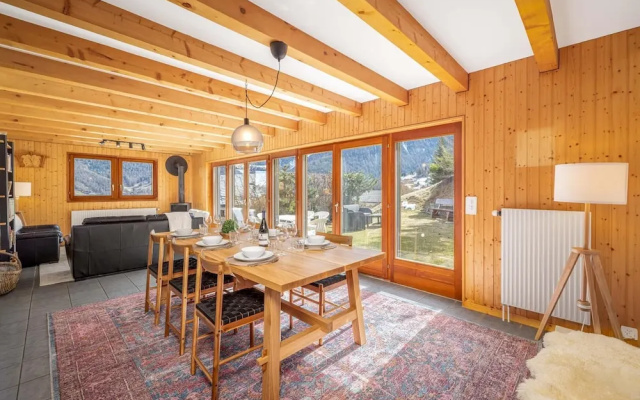 Chalet Theo Family Retreat Contemporary Design