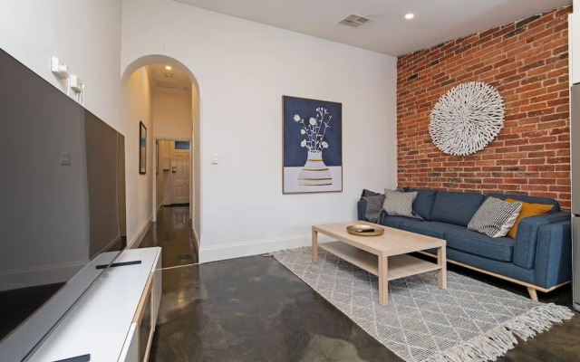 Lovely 2BR Home in Norwood