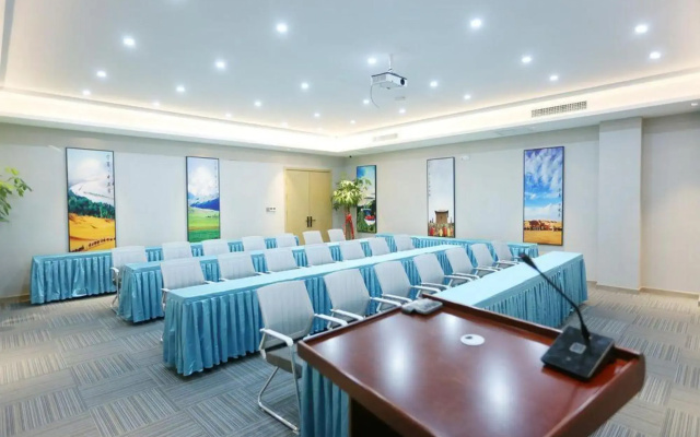 H Hotel (Yinchuan Xinhua East Street)