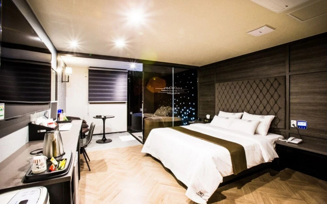 Design Hotel 2ne1 Jukdo Market Pohang