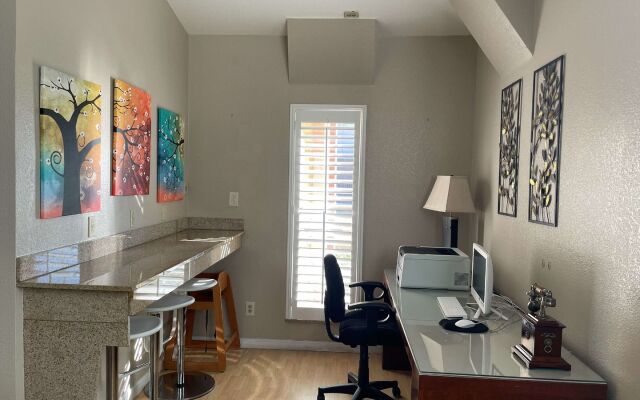 SureStay Plus Hotel by Best Western San Jose Central City