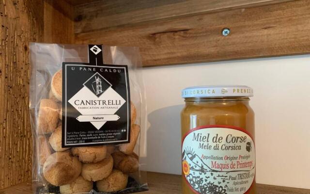 Appartement neuf sur Plage de Calvi Vue Mer