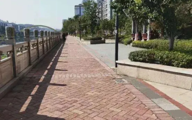 Cenggong Youxuan Hotel