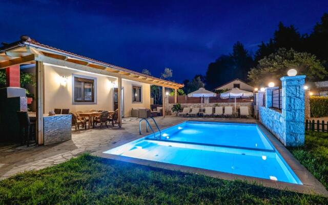 Villa Rafaella2