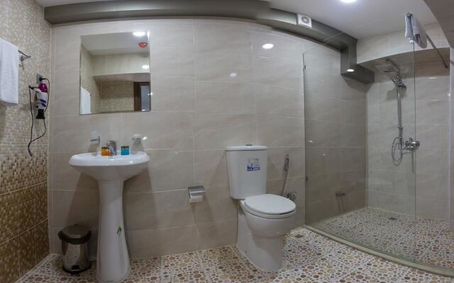 Hotel 28