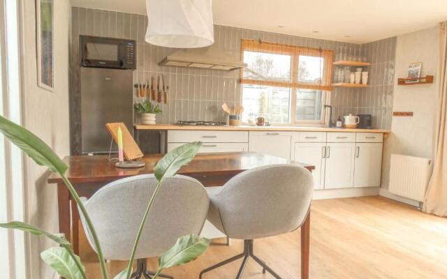 Cabin 33 Grou