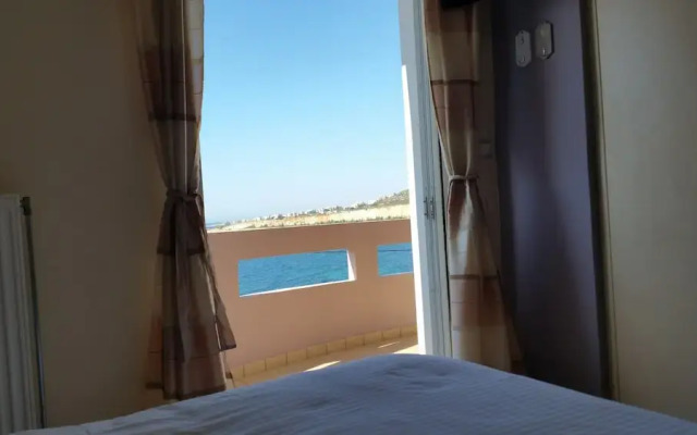 Amazing Sea View Apartment- Adults Only