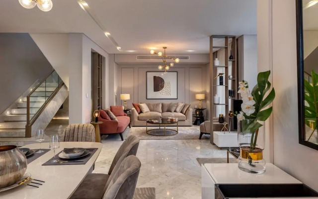 Vesta - Luxury Villa - 4BR - CFC II