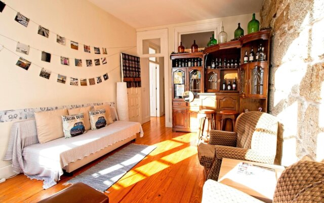 Inviting 2-bed Apartment in Porto