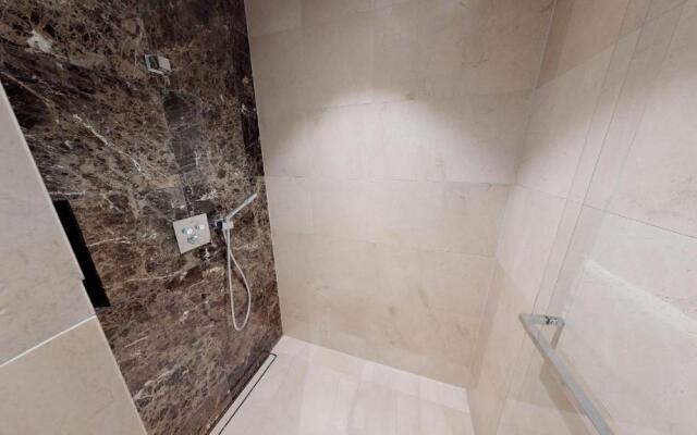 White Pearl Apartment 0.04