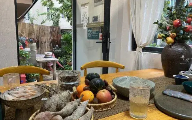 cat's garden home stay