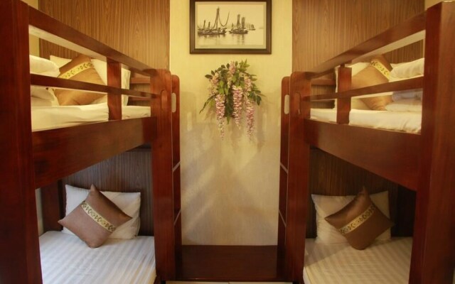 Thanh Long Hotel