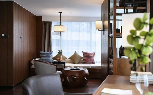 Zehe Hotel