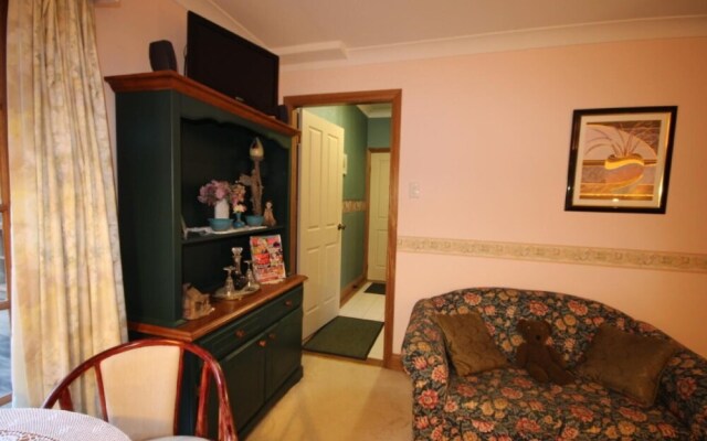 Kalimna Garden Room