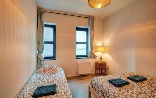 Theater Lodge Apartment in Heart of Antwerp