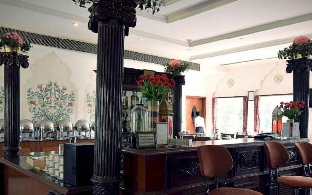 The Gold Palace & Resorts