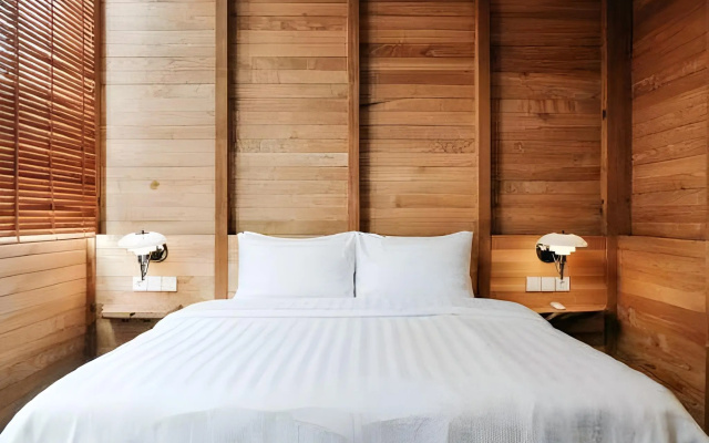 Blackbird Hotel Bandung – Guest Rooms – Parompong