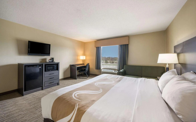 Quality Inn & Suites Fishkill South near I-84