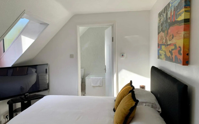 Sarum Hotel