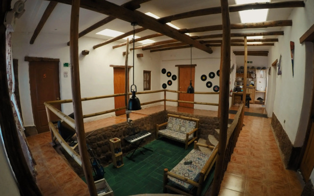 Rey Lagarto Hostel