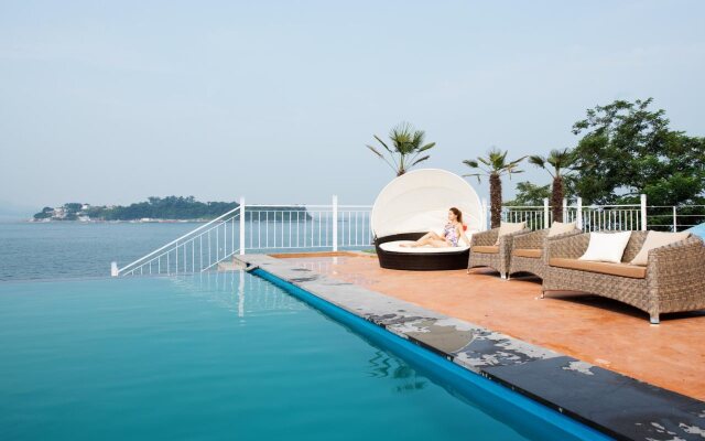 Arte Resort Spa & Pool Villa