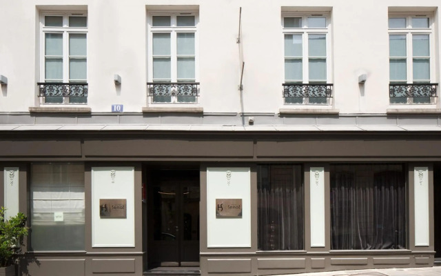 Hotel Le Senat