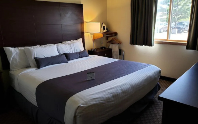 Cobblestone Inn & Suites - Merrill