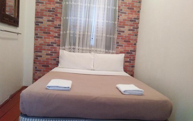 Spot On 89707 River View Guest House