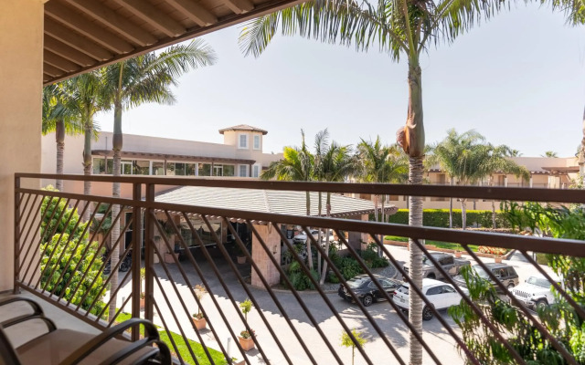 The Cassara Carlsbad, Tapestry Collection by Hilton