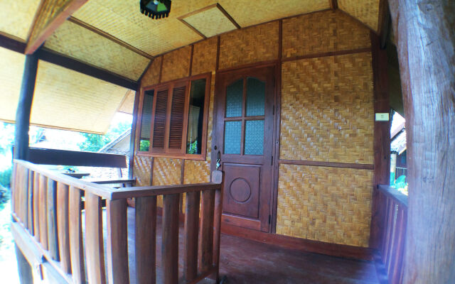 Pai Country Hut