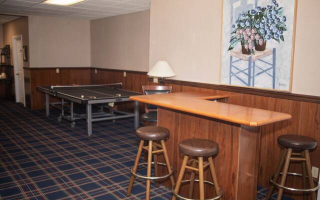 Long House Manor B And B