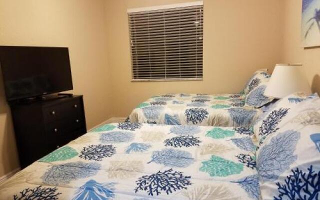 House 3 Min From Beach