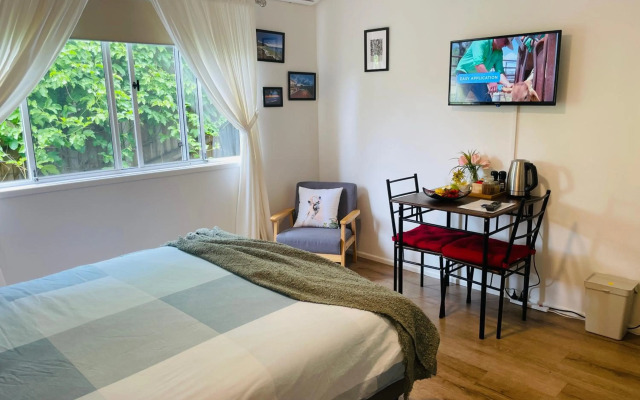 Eumundi Cottage in Town