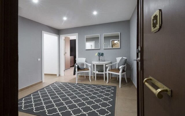Cosy & Modern 4bdr in Central Eixample