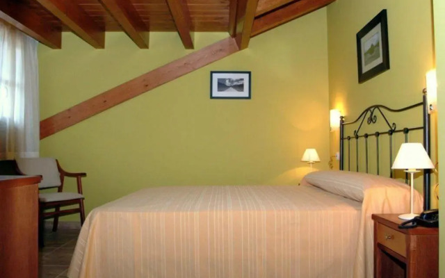 Hostal Europa