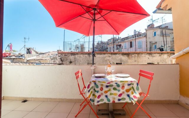 Apt terrasse centre historique
