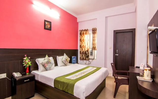 OYO 4679 Hotel Shantila Inn