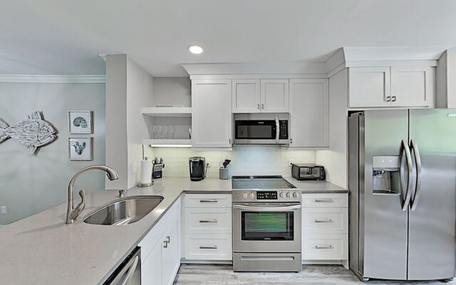 114sprin 2 Bedroom Condo