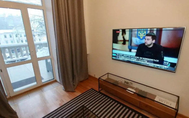 One bedroom. Luxe. 29 Khreshchatyk str. Besarabka